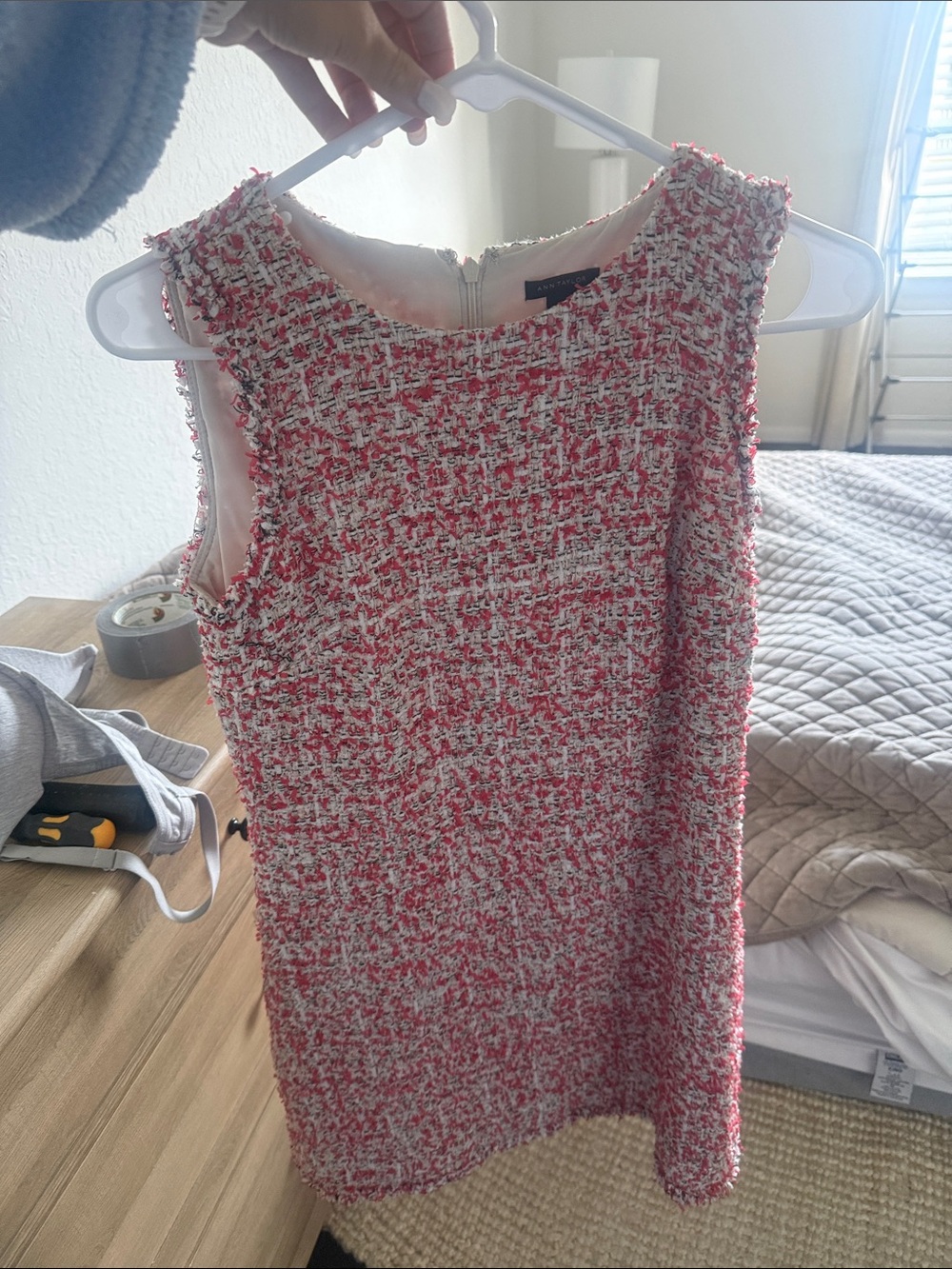 Sleeveless Tweed Shift Dress - Pink & White